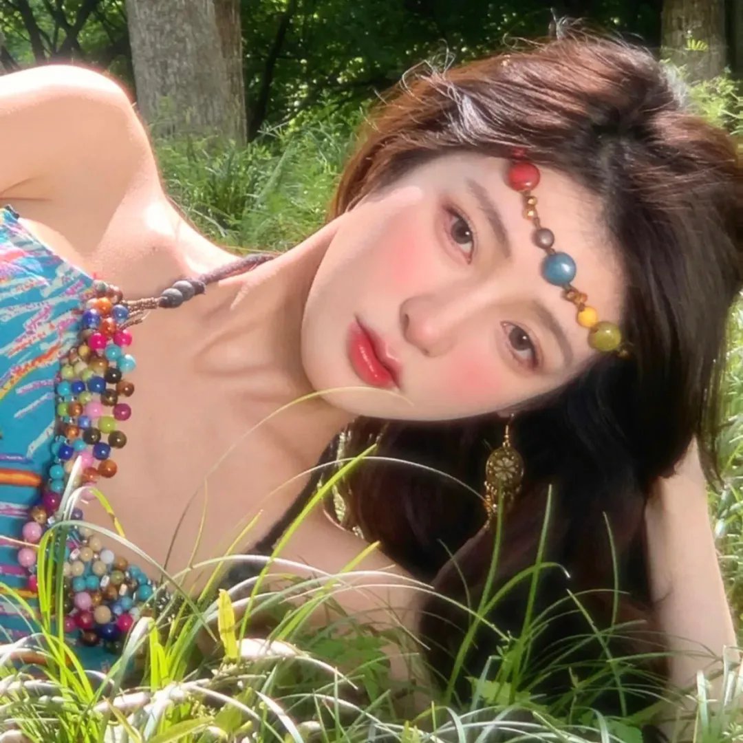 为黛茜小姐开车